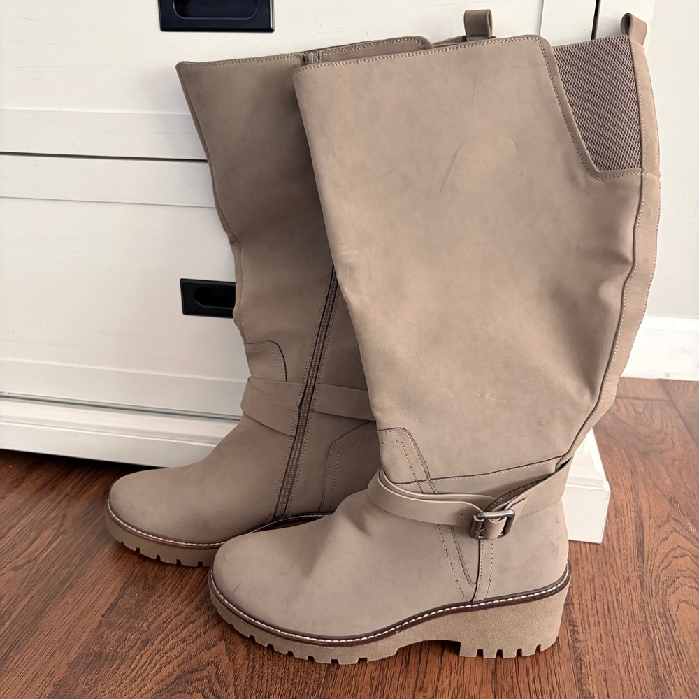 Torrid Tall Boots Size 11 Wide Calf Taupe Buckle Lug Sole Moto Combat Neutral
